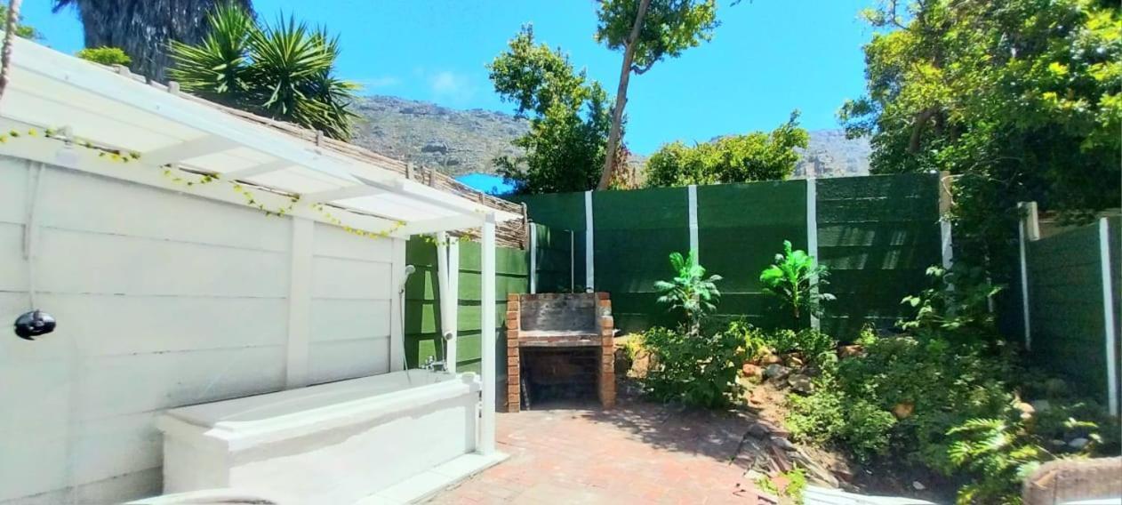 Guest house Lakeside Cape Town